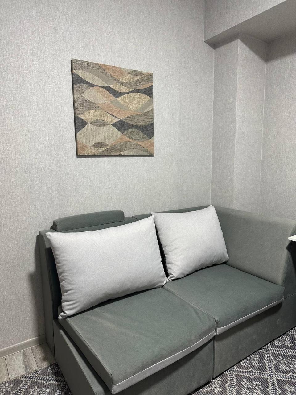 Cube House Osh Hotel Екстериор снимка